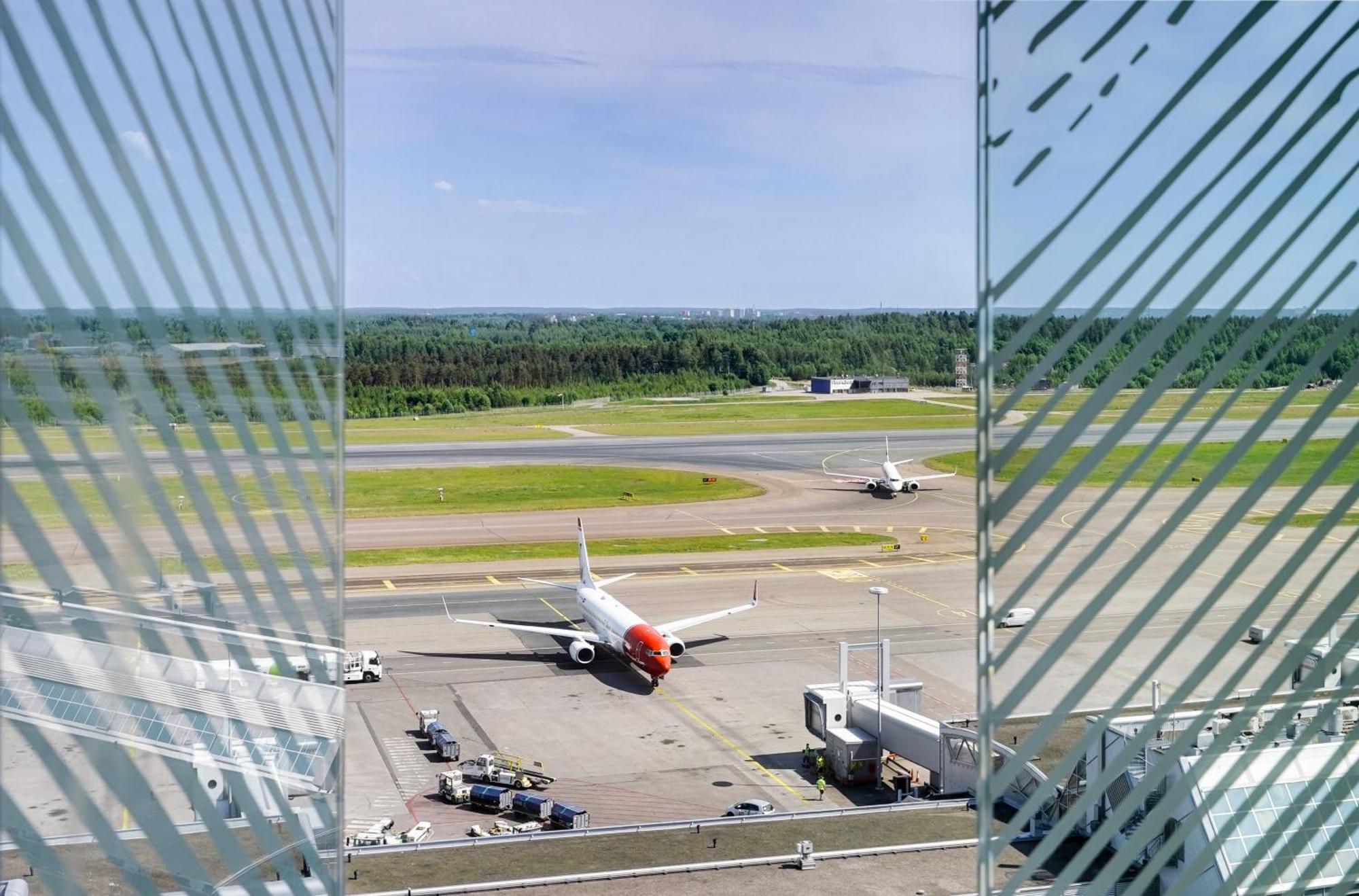 Clarion Hotel Helsinki Airport Vantaa Extérieur photo